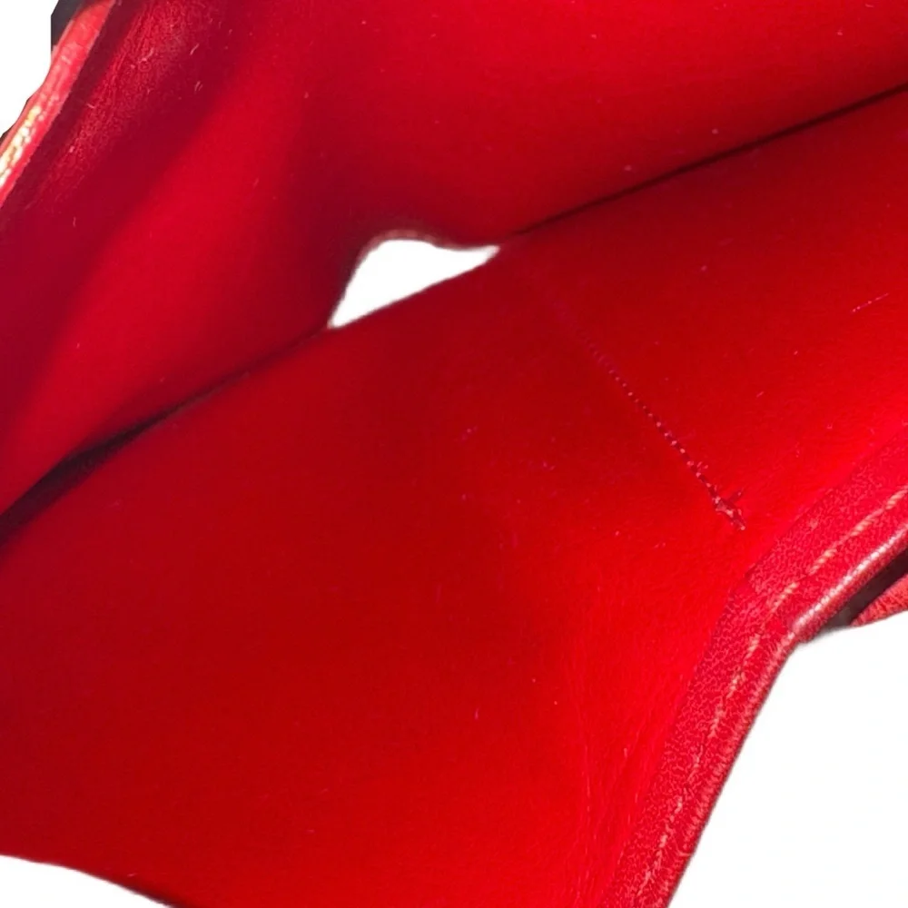 Louis Vuitton Red Vernis Kisslock Wallet With Louis Vuitton Dustbag